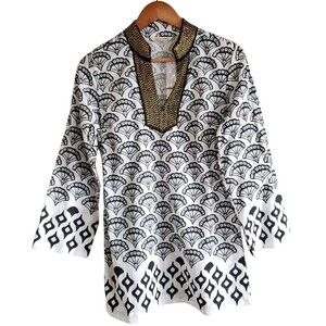 Soft Surroundings Top Womens XS White Black Beaded Neckline Novelty NWT